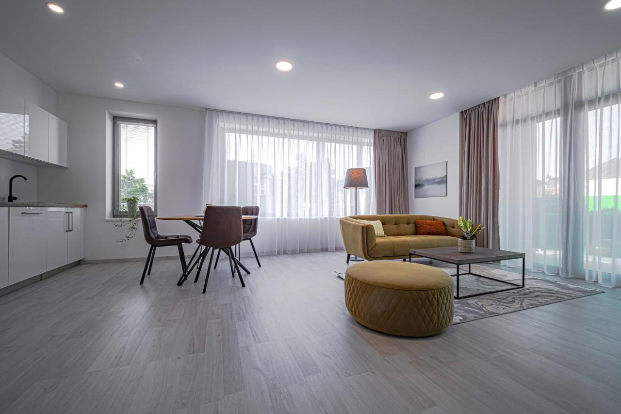 Grunt Apartments Mladá Boleslav Kültér fotó