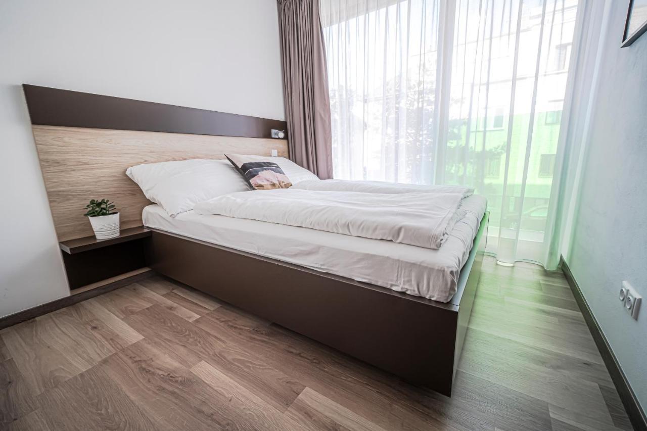 Grunt Apartments Mladá Boleslav Kültér fotó